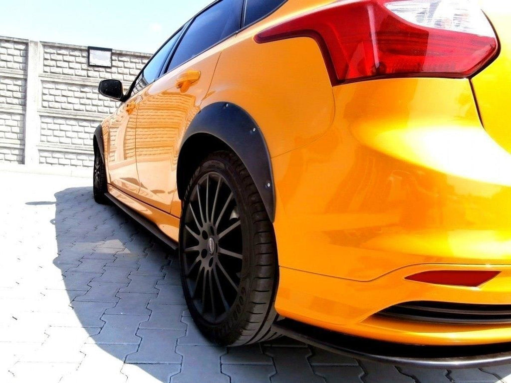 Maxton Design Kotflügelverlängerung Ford Focus ST Mk3 schwarz Hochglanz für Ford Focus ST