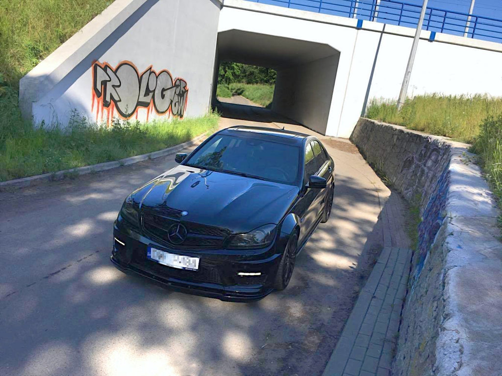 Maxton Design Front Ansatz für Mercedes AMG C63 W204 FACELIFT Carbon Look