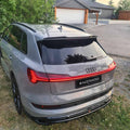 Maxton Design Street+ Mittlerer Diffusor RACE passend für Audi e-Tron S-Line schwarz Hochglanz