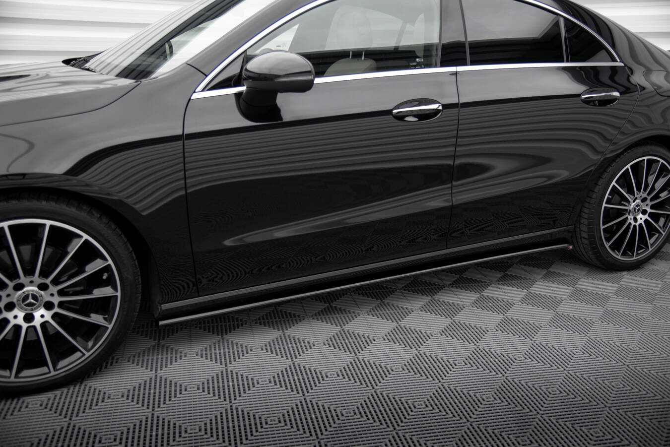 Maxton Design Street+ Seitenschweller Leisten passend für Mercedes-Benz CLA C118 schwarz Hochglanz