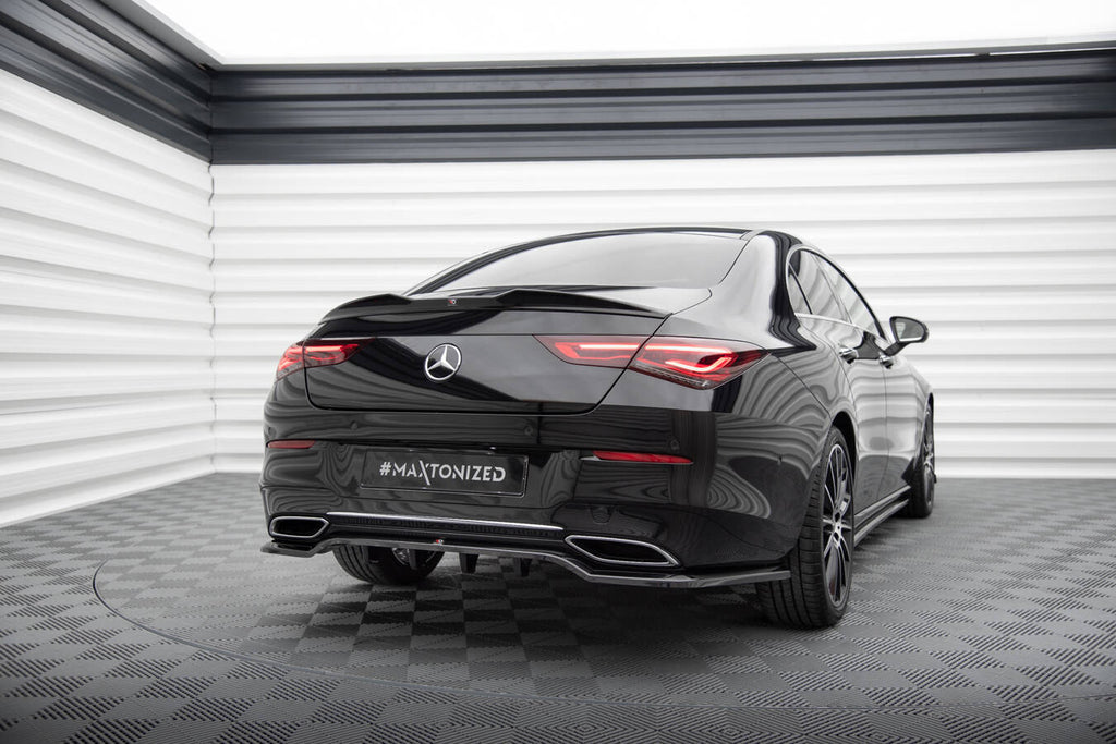 Maxton Design Street+ Mittlerer Diffusor RACE passend für Mercedes-Benz CLA Coupe C118 schwarz Hochglanz