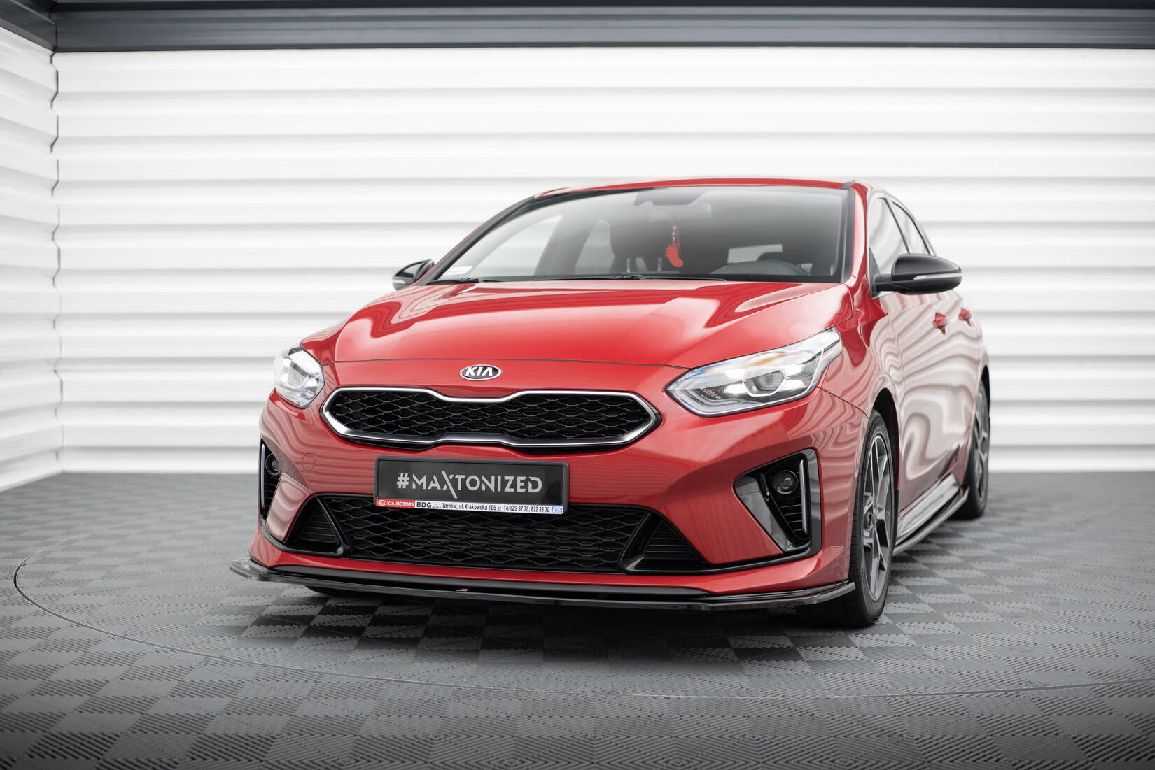 Maxton Design Street+ Spoilerlippe Front Ansatz V.1 passend für Kia Ceed GT / GT-Line Mk3 / Proceed Mk1 schwarz Hochglanz