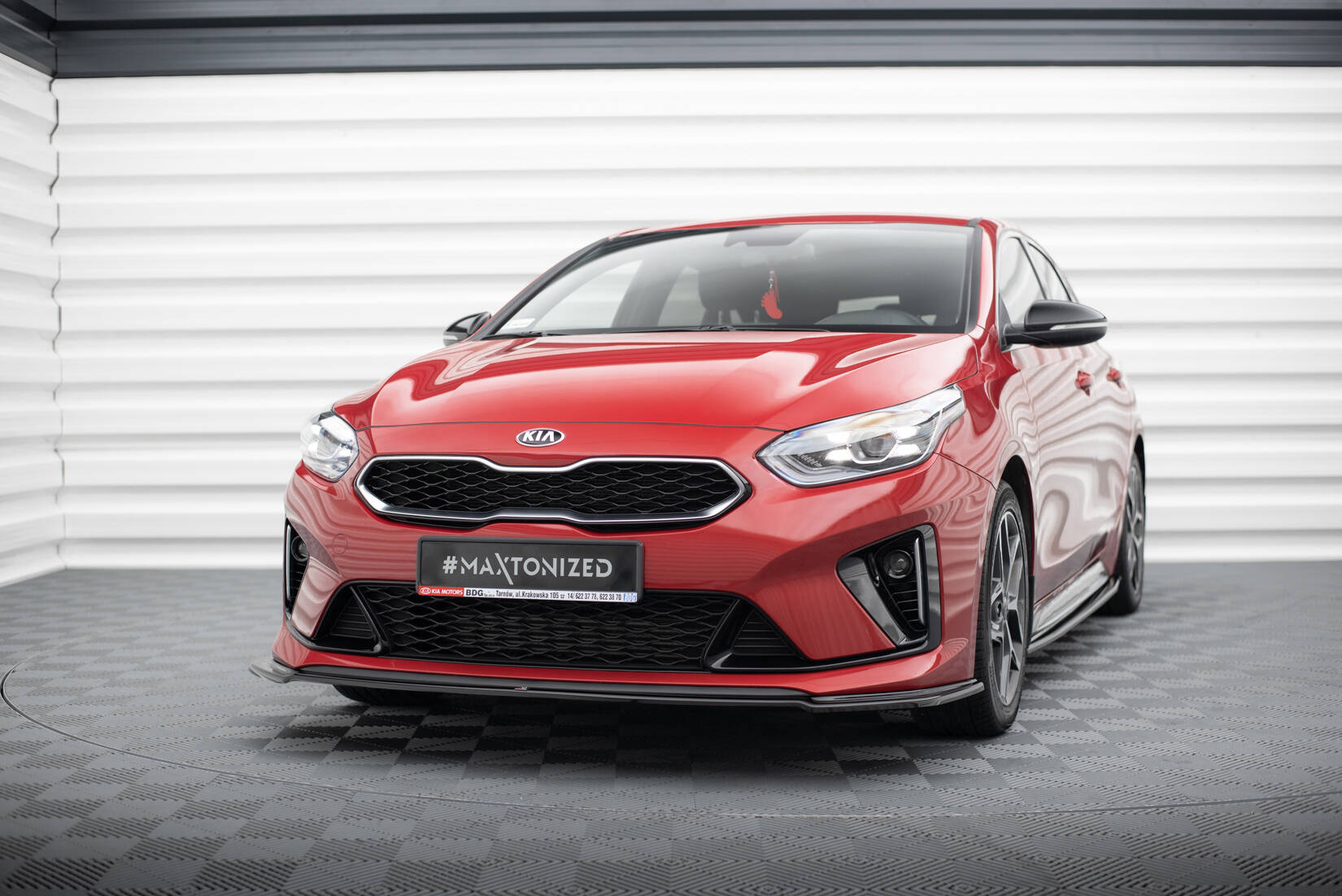Maxton Design Street+ Spoilerlippe Front Ansatz V.2 passend für Kia Ceed GT / GT-Line Mk3 / Proceed Mk1 schwarz Hochglanz