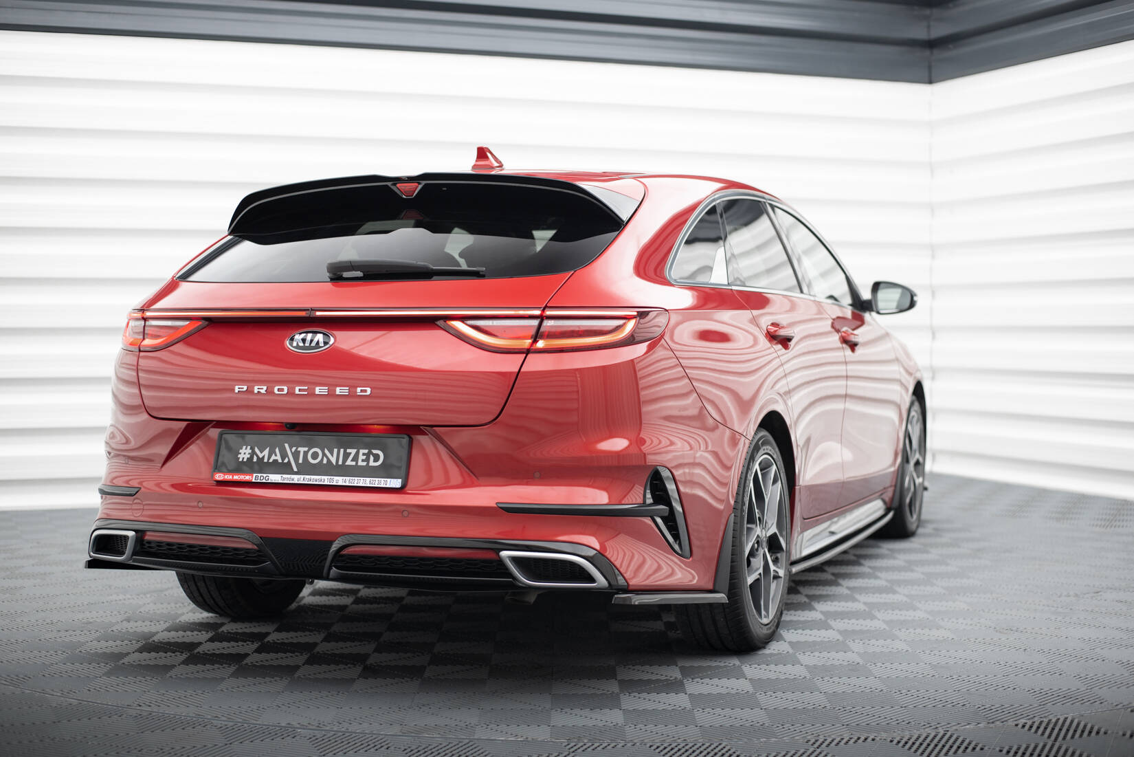 Maxton Design Spoiler CAP passend für Kia ProCeed GT / GT-Line Mk1 schwarz Hochglanz