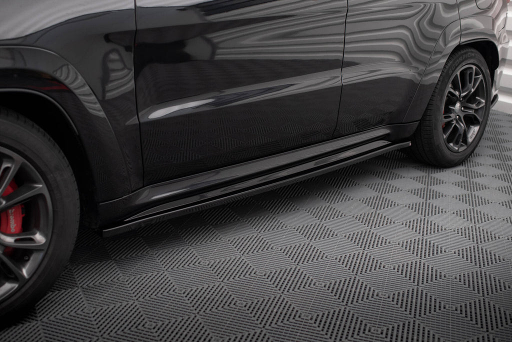 Maxton Design Street+ Seitenschweller Leisten passend für Jeep Grand Cherokee SRT WK2 Facelift schwarz Hochglanz