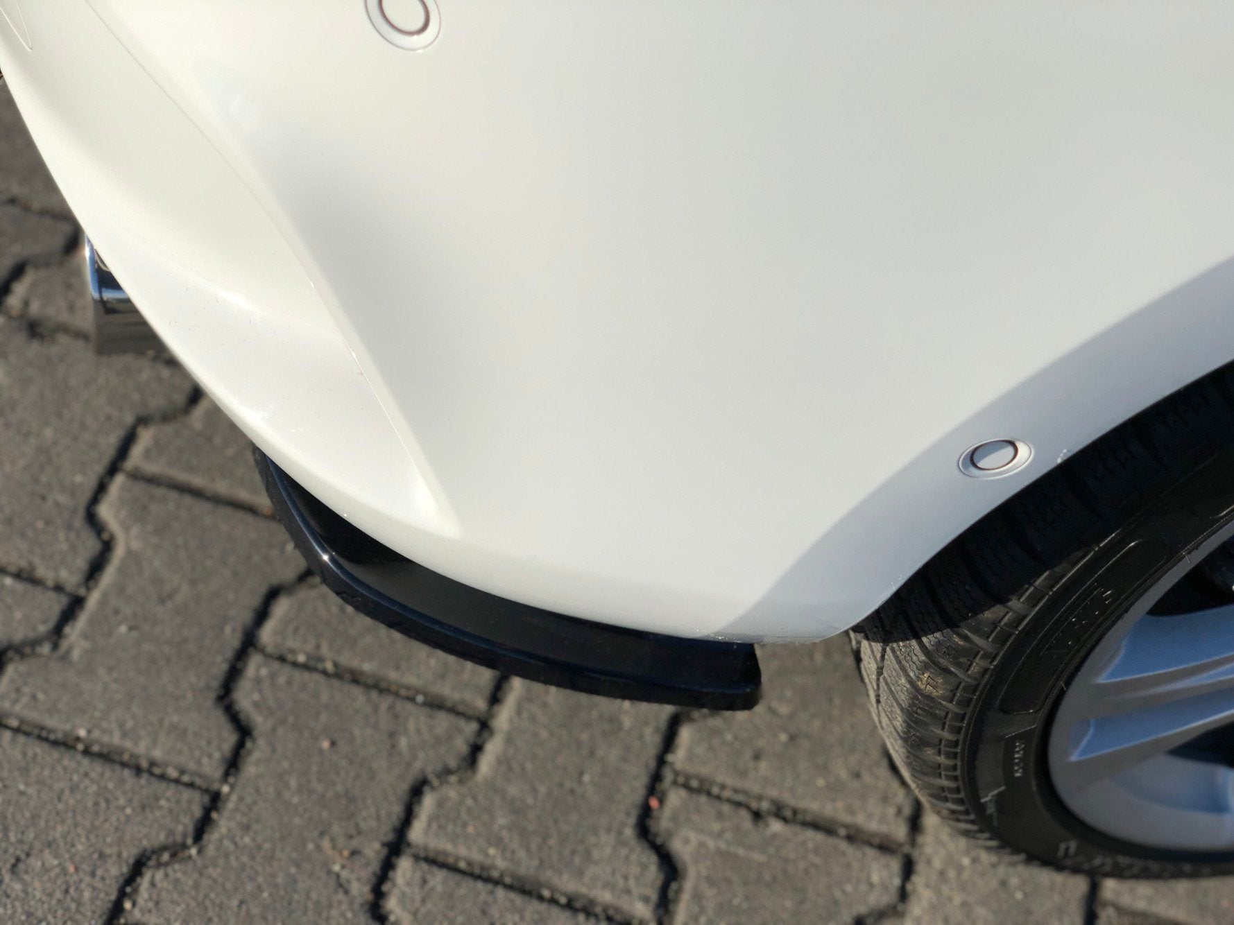 Maxton Design Heck Ansatz Flaps Diffusor passend für OPEL ASTRA K OPC-LINE schwarz Hochglanz