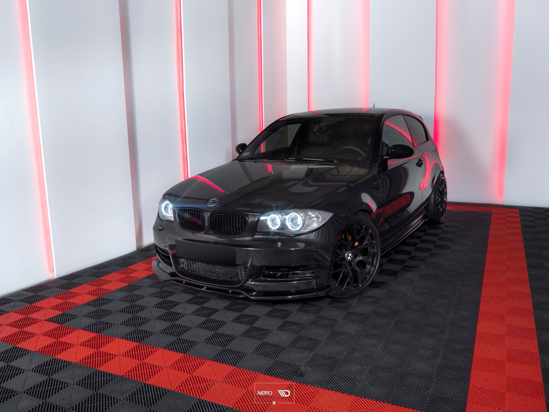 Maxton Design Street+ Seitenschweller Leisten passend für BMW 1er E81 / E87 Facelift schwarz Hochglanz