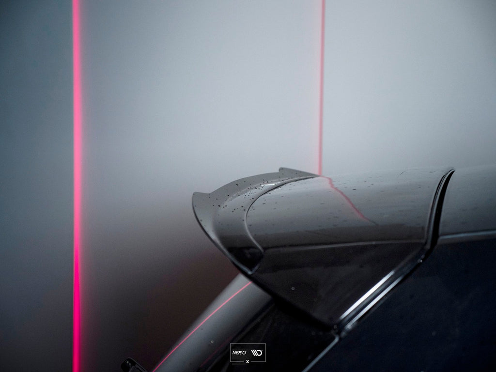 Maxton Design Spoiler CAP passend für BMW 1er E81/ E87 FACELIFT (AERO SPOILER) schwarz Hochglanz