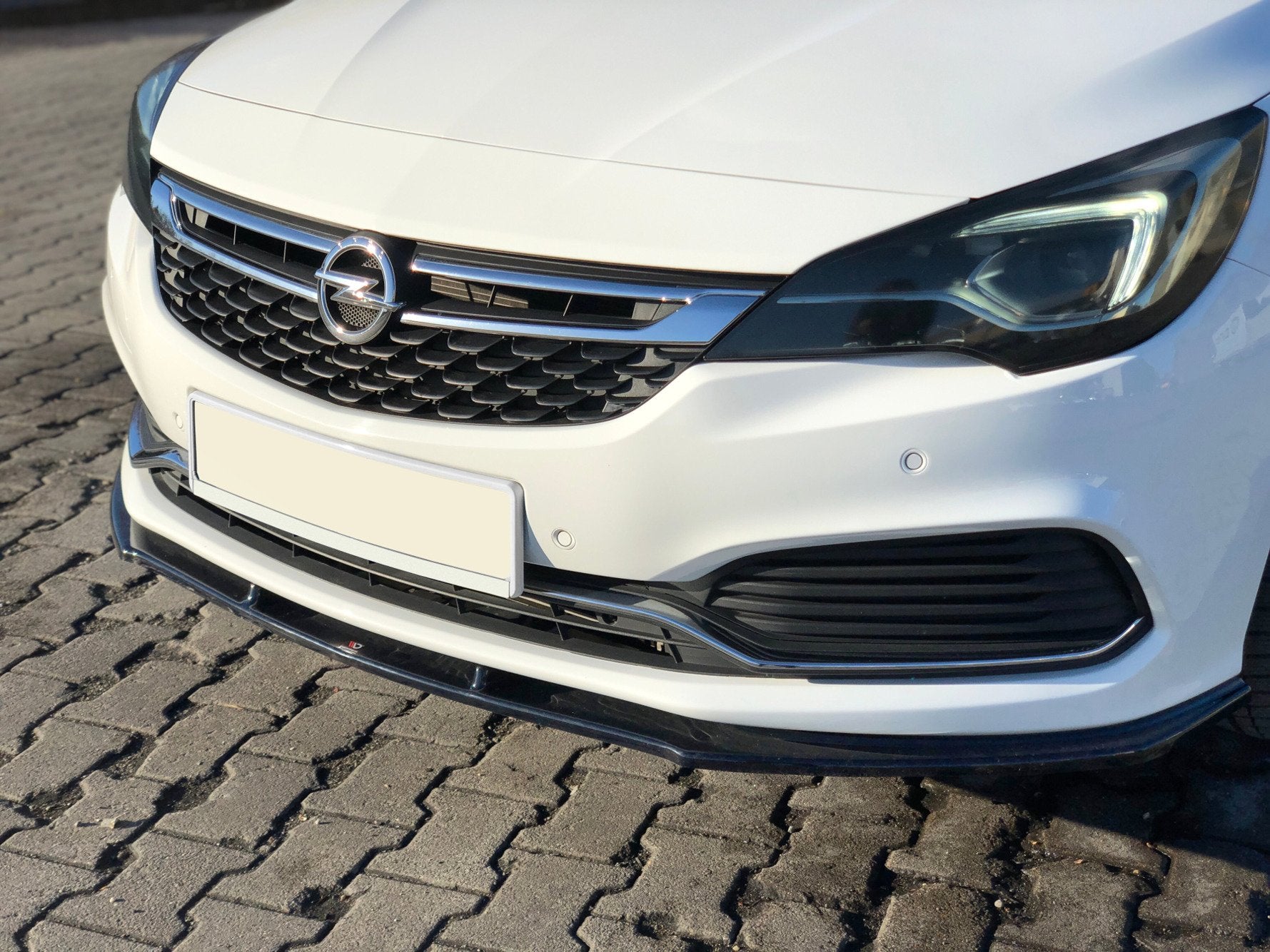 Maxton Design Street+ Spoilerlippe Front Ansatz V.1 passend für OPEL ASTRA K OPC-LINE schwarz Hochglanz