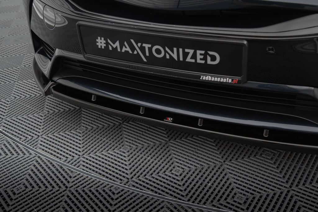 Maxton Design Street+ Spoilerlippe Front Ansatz V.1 passend für Toyota Avensis Mk3 Facelift schwarz Hochglanz