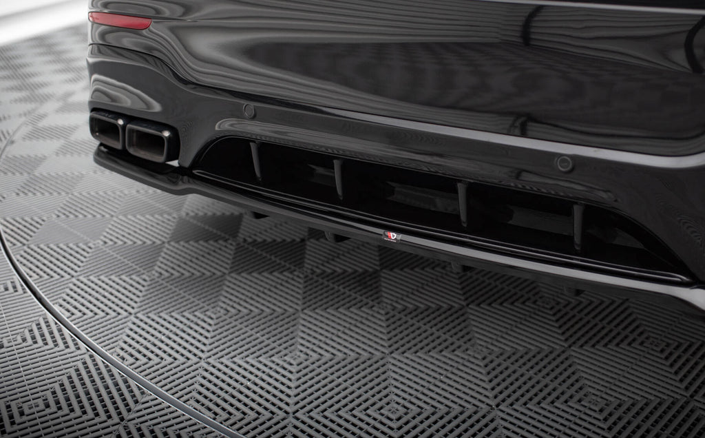 Maxton Design Street+ Mittlerer Diffusor RACE V.2 passend für Mercedes-AMG GLC 63 SUV X253 schwarz Hochglanz