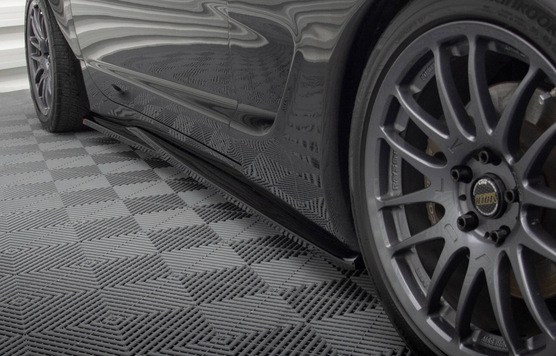 Maxton Design Street+ Seitenschweller Leisten passend für Chevrolet Corvette C5 schwarz Hochglanz