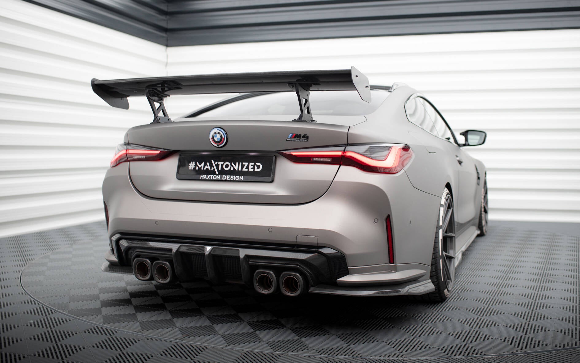 Maxton Design Carbon Spoiler With Internal Brackets Uprights BMW M4 G82 / G82 Facelift / M440i / 4 M-Paket G22 / G22 Facelift für BMW 4er Coupe