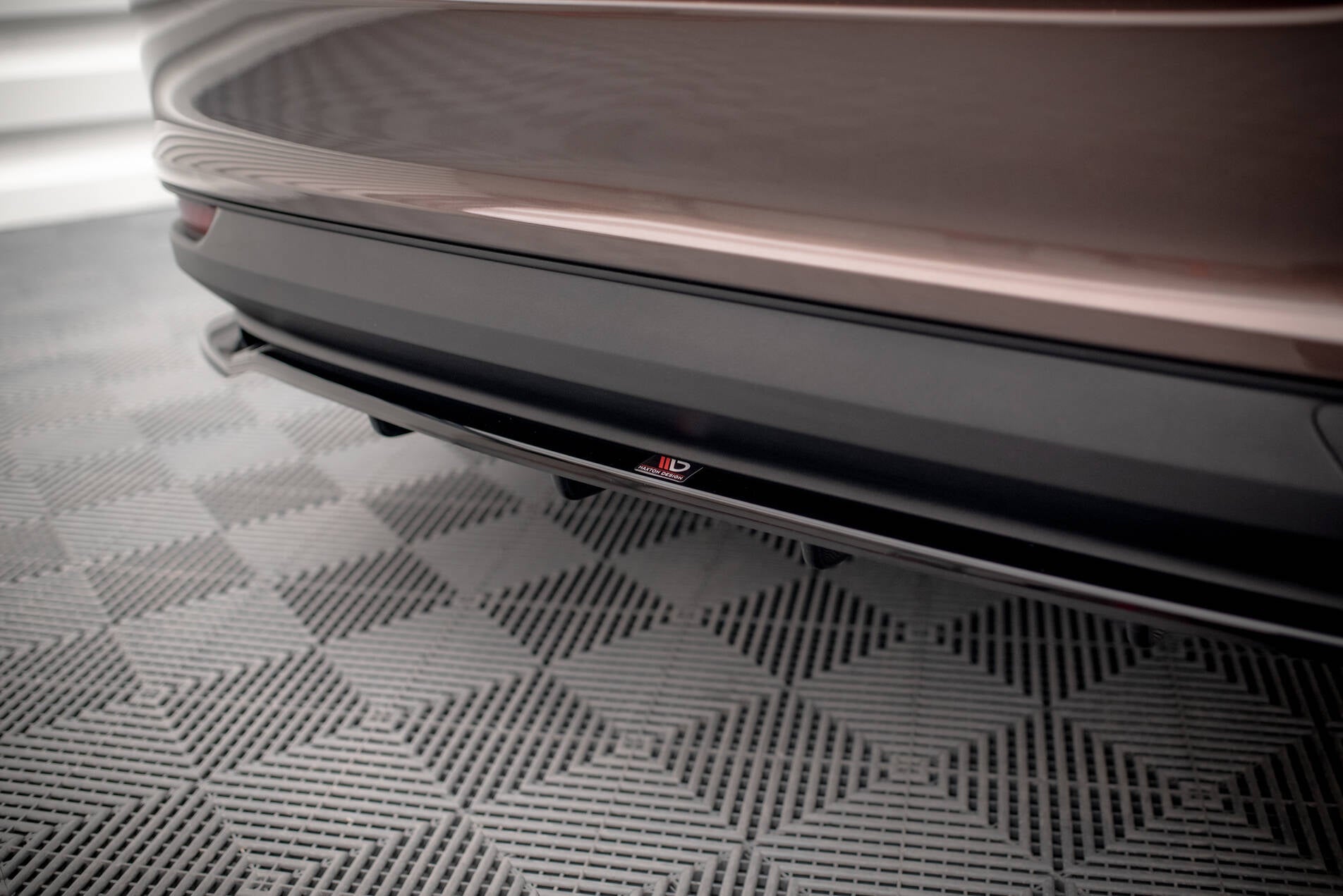 Maxton Design Street+ Mittlerer Diffusor RACE passend für Fiat Tipo S Limousine Mk1 schwarz Hochglanz