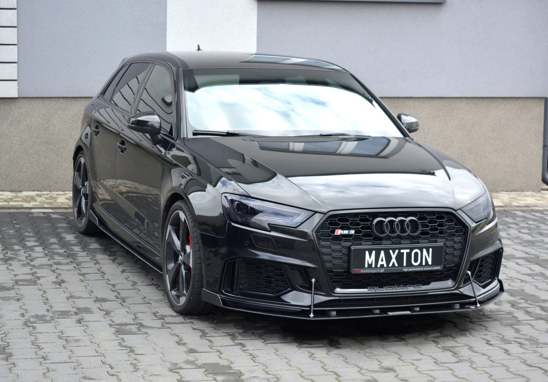 Maxton Design Front Sport Diffusor V.2 Audi RS3 Sportback 8V Facelift für Audi A3