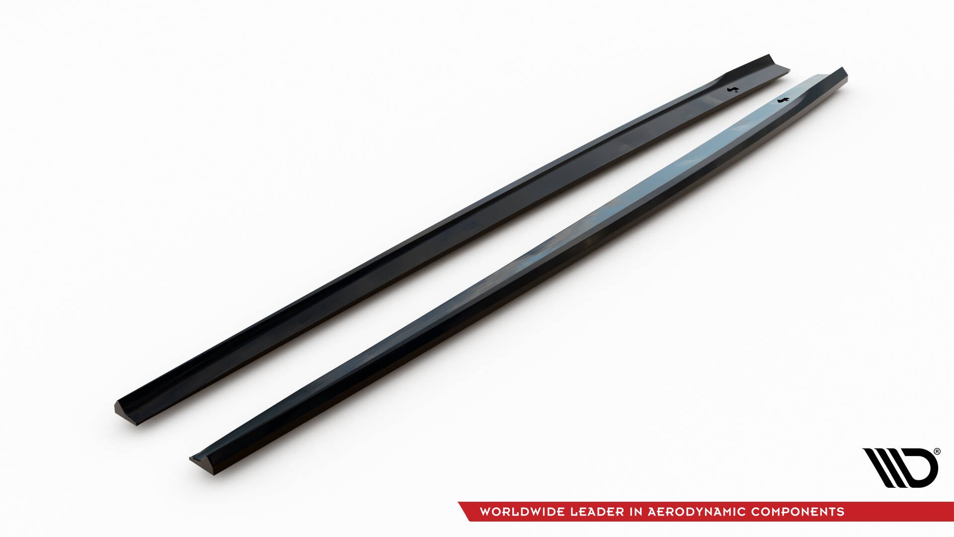 Maxton Design Street+ Seitenschweller Leisten V.2 passend für Audi RS3 Limousine 8V Facelift schwarz Hochglanz