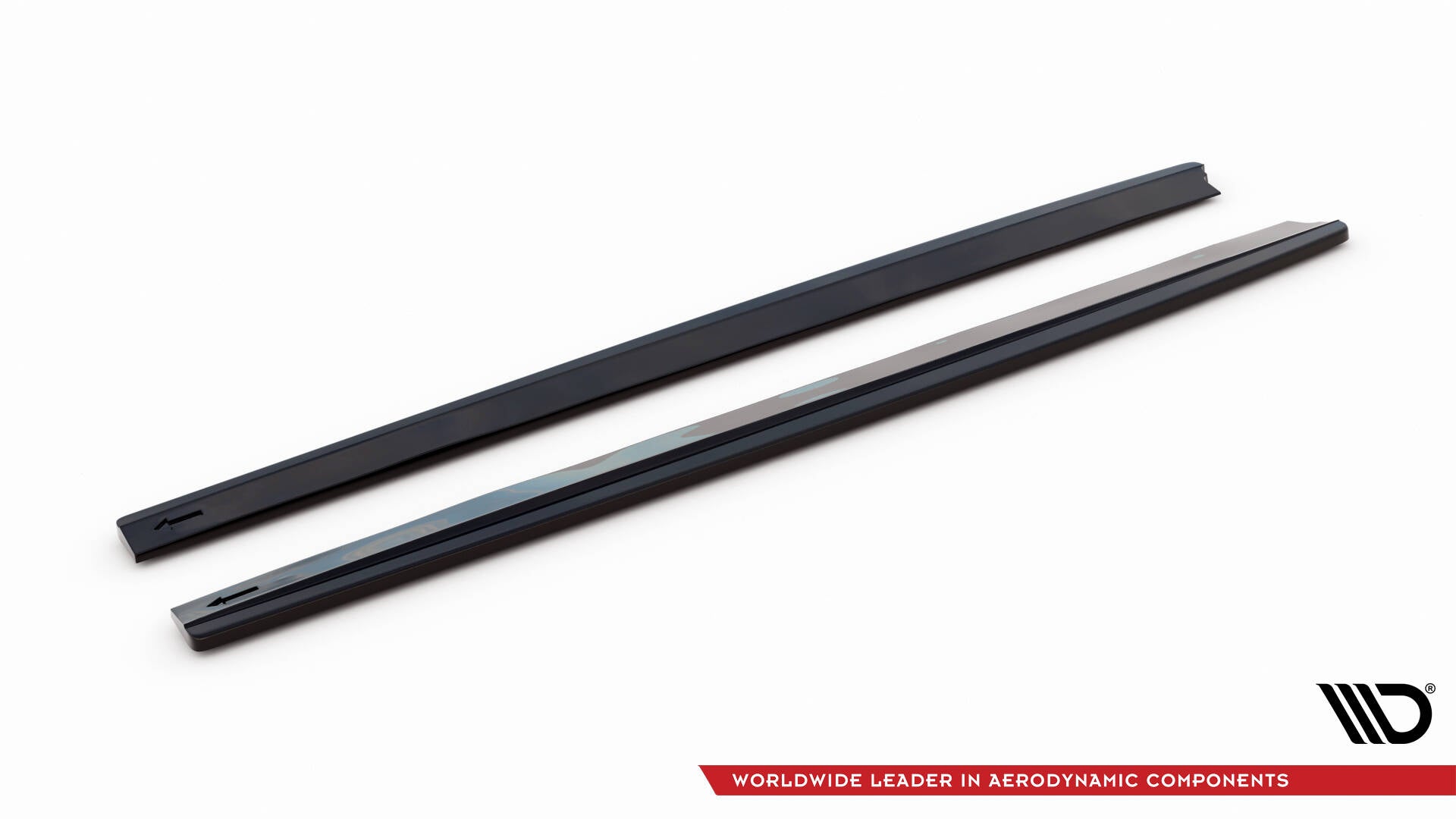 Maxton Design Street+ Seitenschweller Leisten passend für Ford Mustang GT Mk6 schwarz Hochglanz