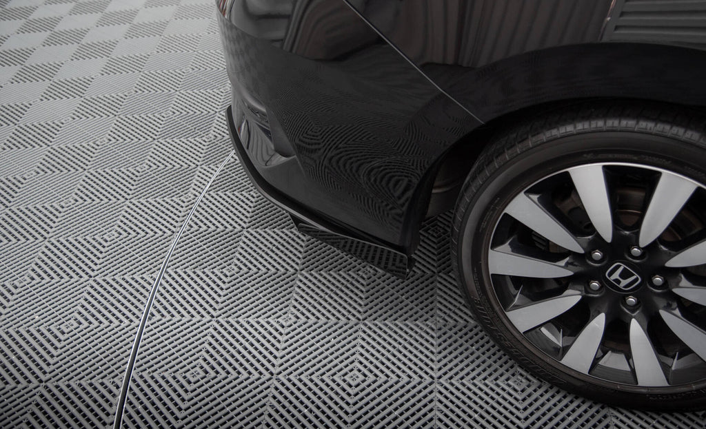 Maxton Design Street Pro Heck Ansatz Flaps Diffusor + Flaps passend für Honda Civic Mk10 schwarz Hochglanz
