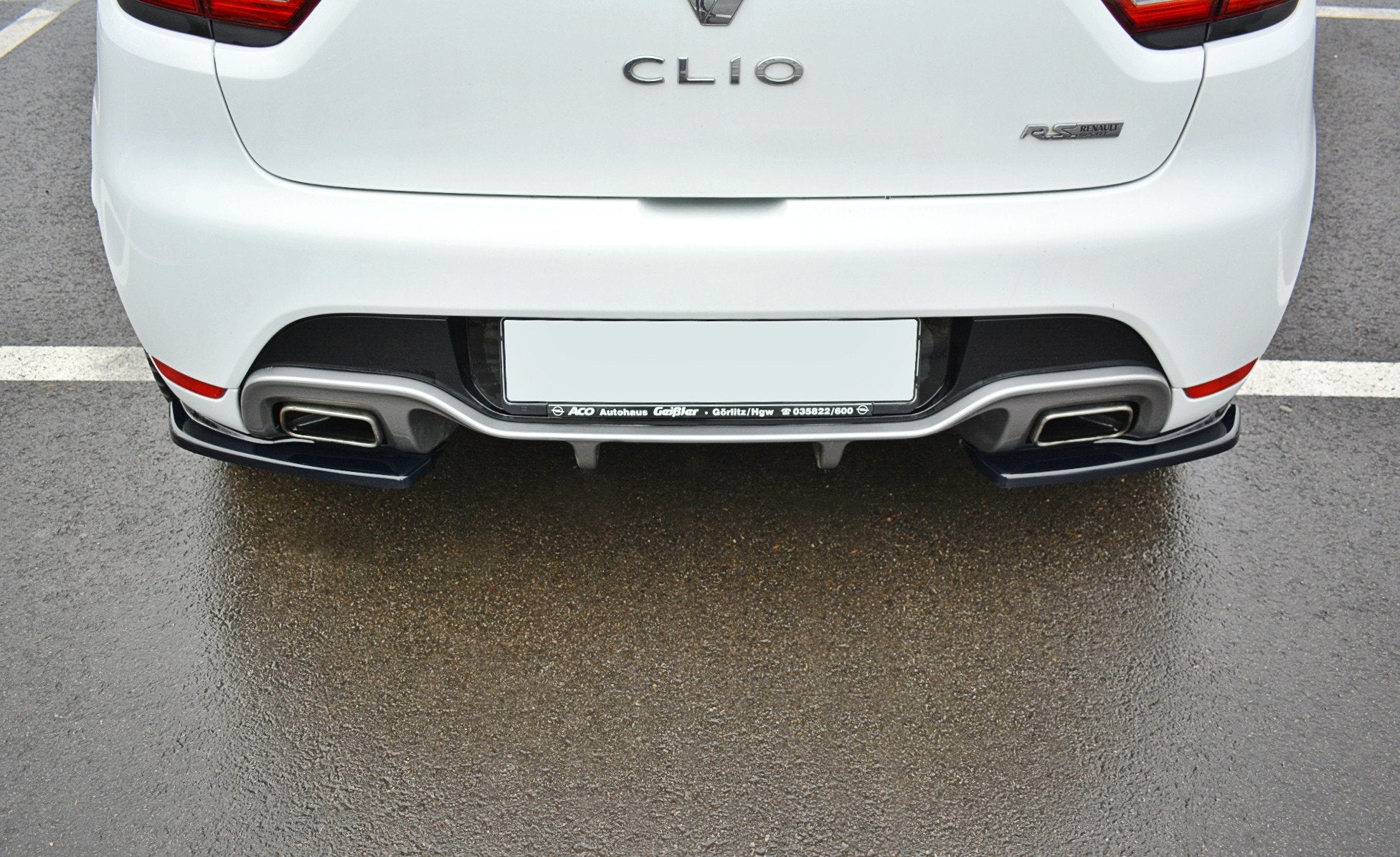 Maxton Design Heck Ansatz Flaps Diffusor passend für Renault Clio RS Mk4 schwarz Hochglanz