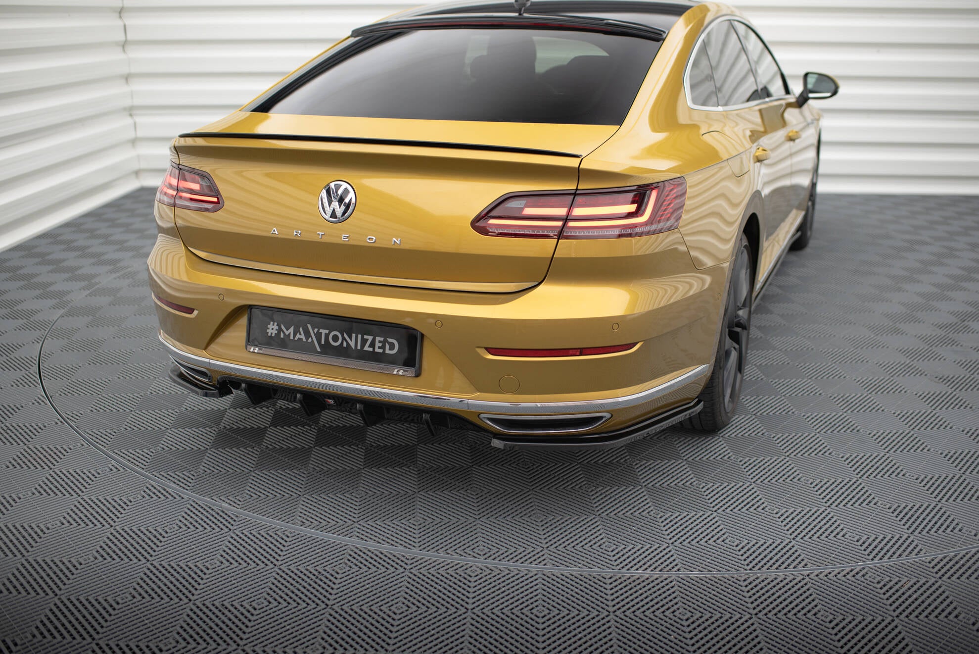 Maxton Design Diffusor Heck Ansatz passend für VW Arteon R-Line schwarz Hochglanz