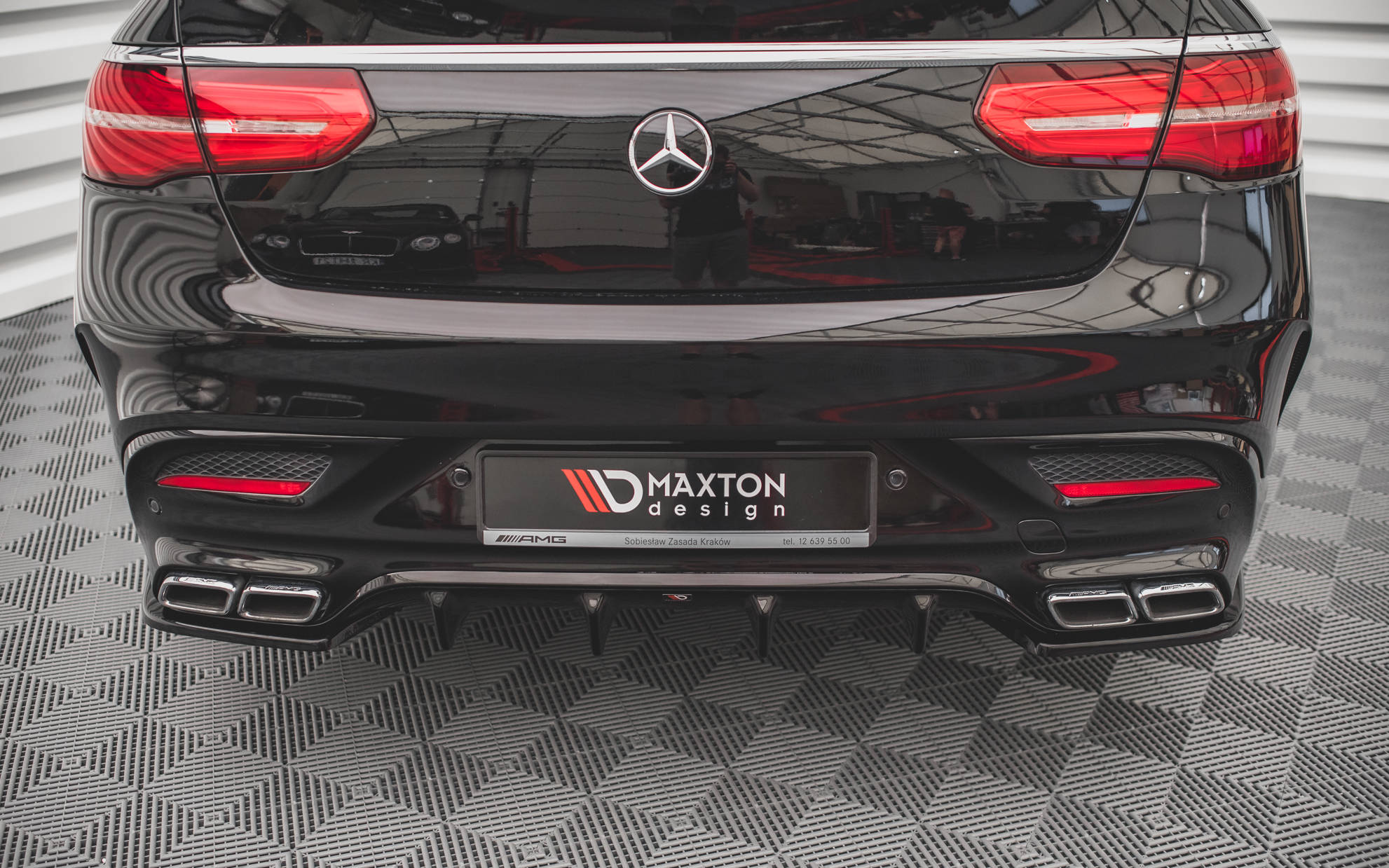 Maxton Design Heck Ansatz Flaps Diffusor V.2 passend für Mercedes-Benz GLE Coupe 63 AMG C292 schwarz Hochglanz