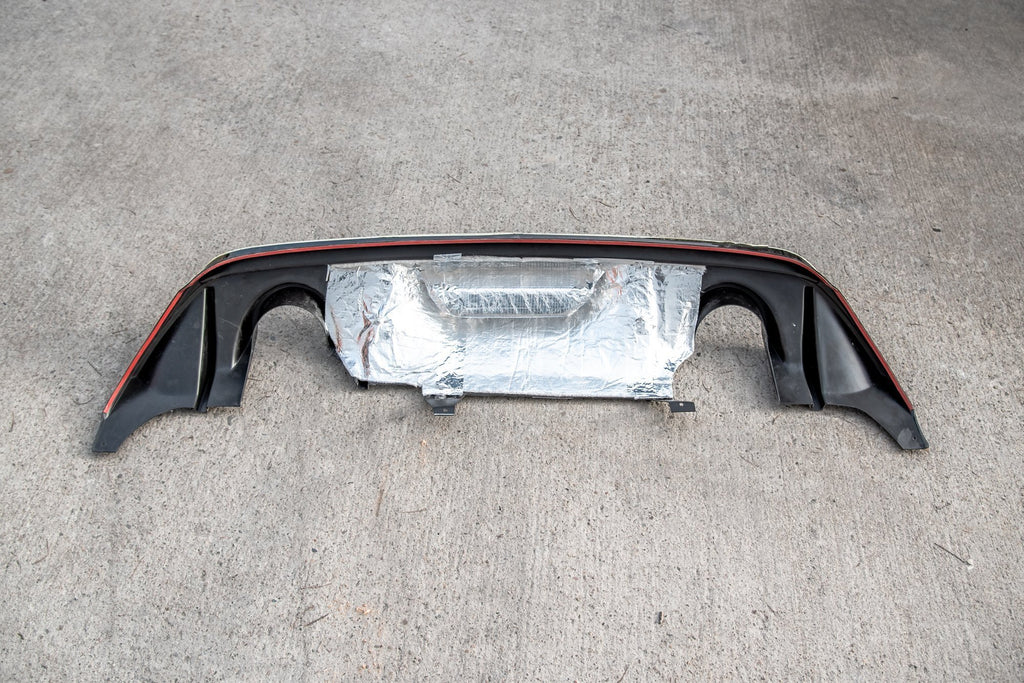 Maxton Design Diffusor Heck Ansatz passend für + Milltek Sport Auspuffverlängerung Ford Fiesta ST Mk8 + GPF System