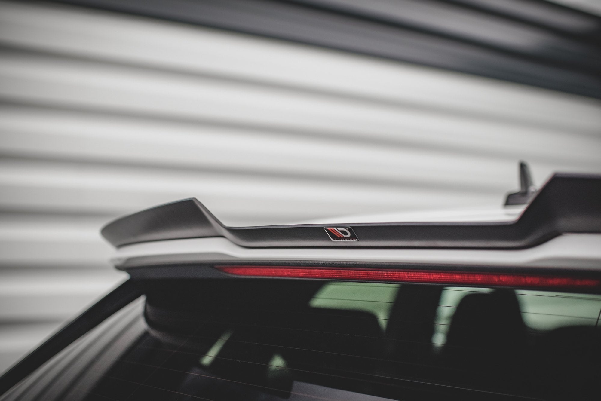 Maxton Design Spoiler CAP V.1 passend für Audi RS3 / S3 / A3 S-Line Sportback 8Y schwarz Hochglanz