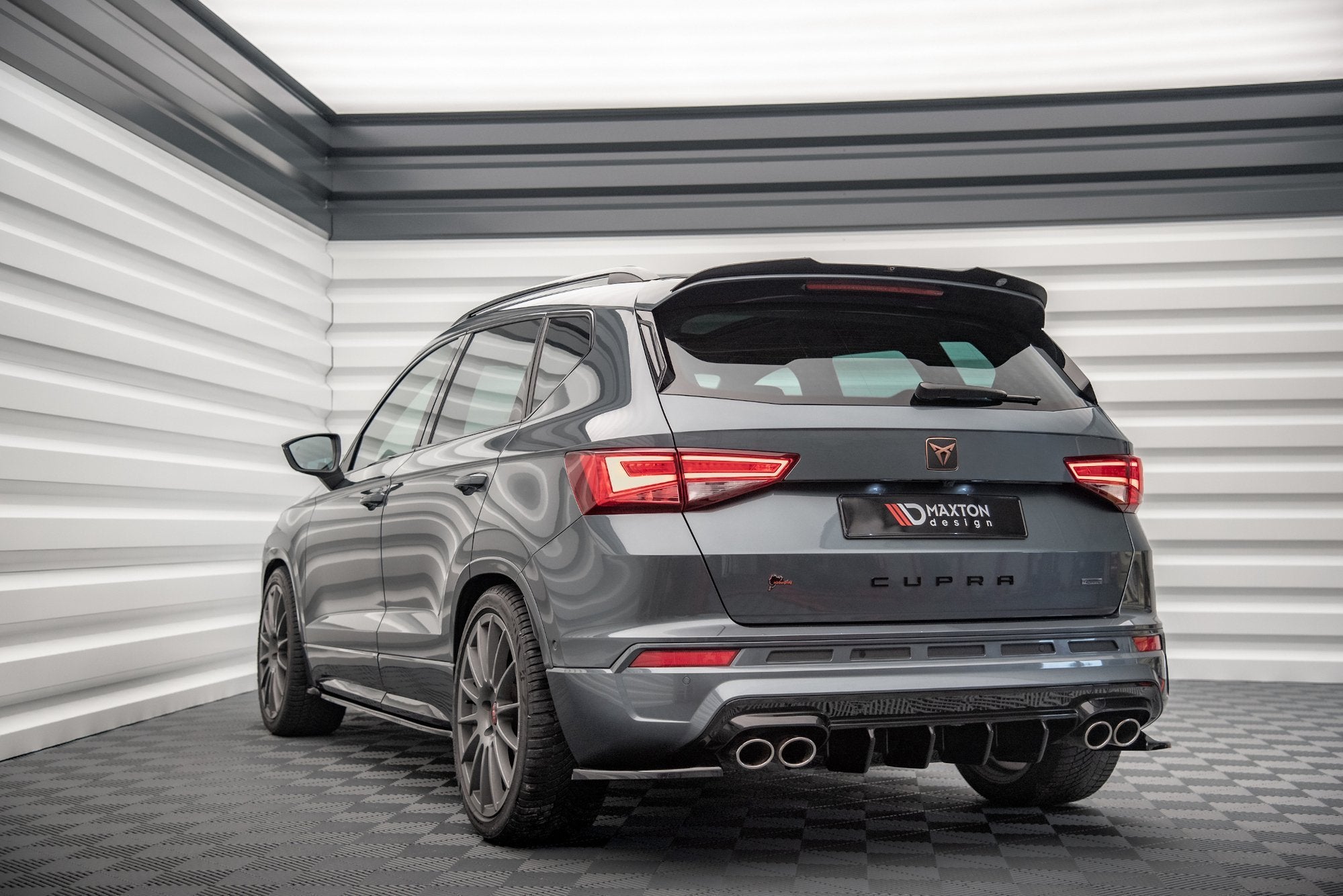 Maxton Design Spoiler CAP passend für Cupra Ateca Mk1 / Mk1 Facelift schwarz Hochglanz