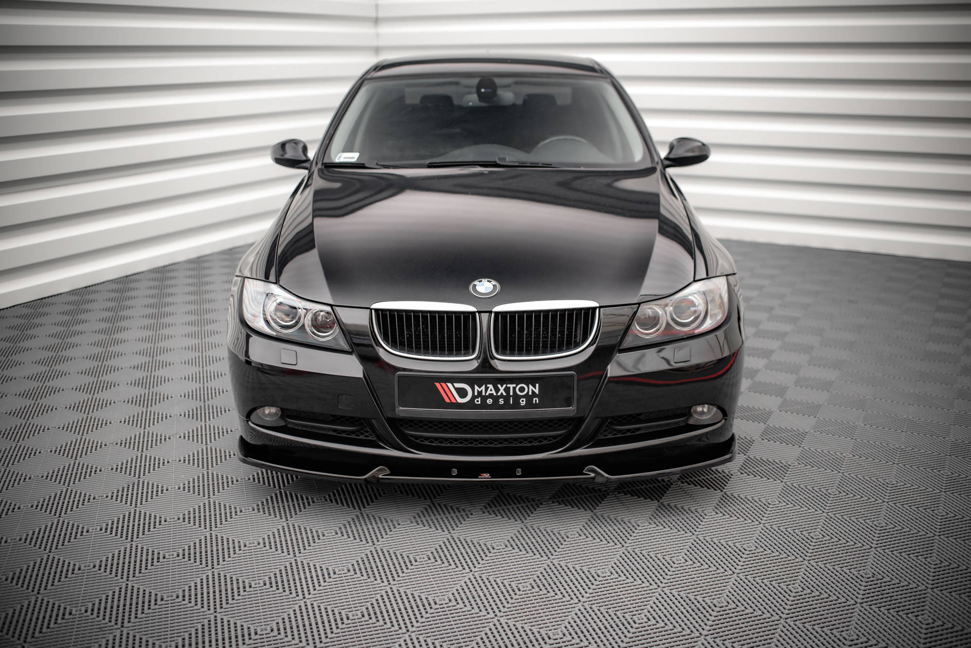 Maxton Design Street+ Spoilerlippe Front Ansatz V.1 passend für BMW 3er E90 schwarz Hochglanz