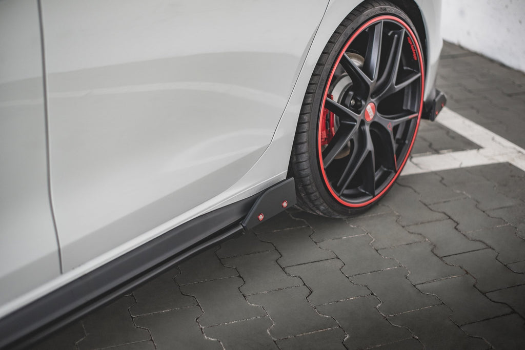 Maxton Design Seitenschweller Ansatz für V.2 für + Flaps Volkswagen Golf 8 GTI / GTI Clubsport