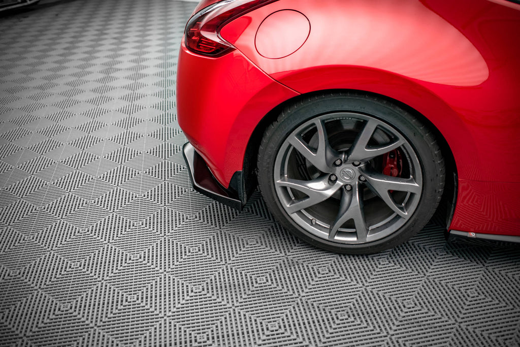 Maxton Design Heck Ansatz Flaps Diffusor V.2 passend für Nissan 370Z schwarz Hochglanz
