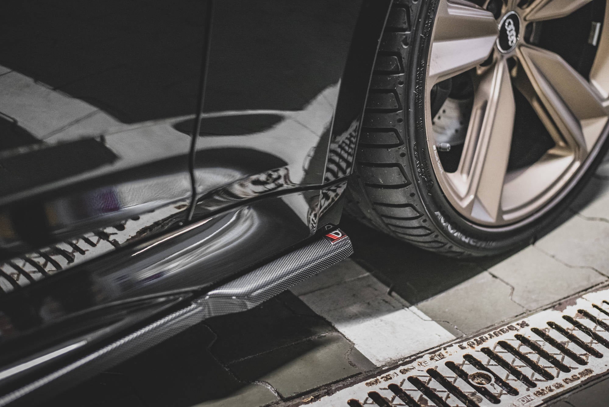 Maxton Design Street+ Seitenschweller Leisten passend für Audi RS5 Sportback F5 Facelift schwarz Hochglanz