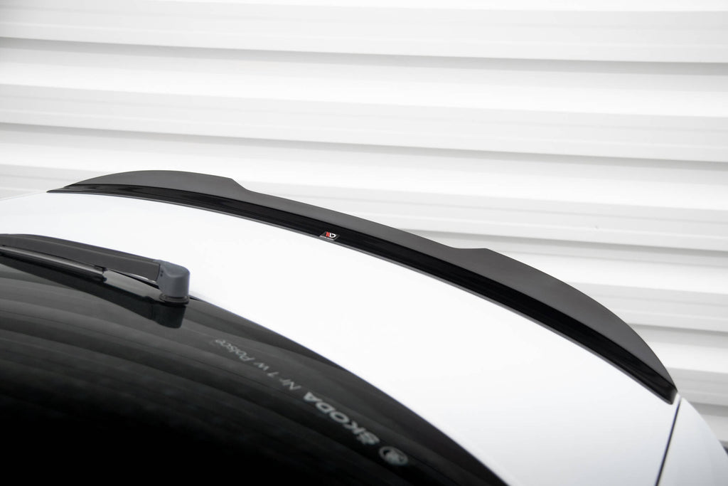 Maxton Design Spoiler CAP V.2 passend für Skoda Superb Liftback Mk3 / Mk3 Facelift schwarz Hochglanz
