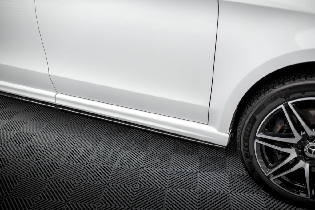 Maxton Design Street+ Seitenschweller Leisten passend für V.1 passend für Mercedes-Benz V-Klasse Extra Long AMG-Line W447 schwarz Hochglanz