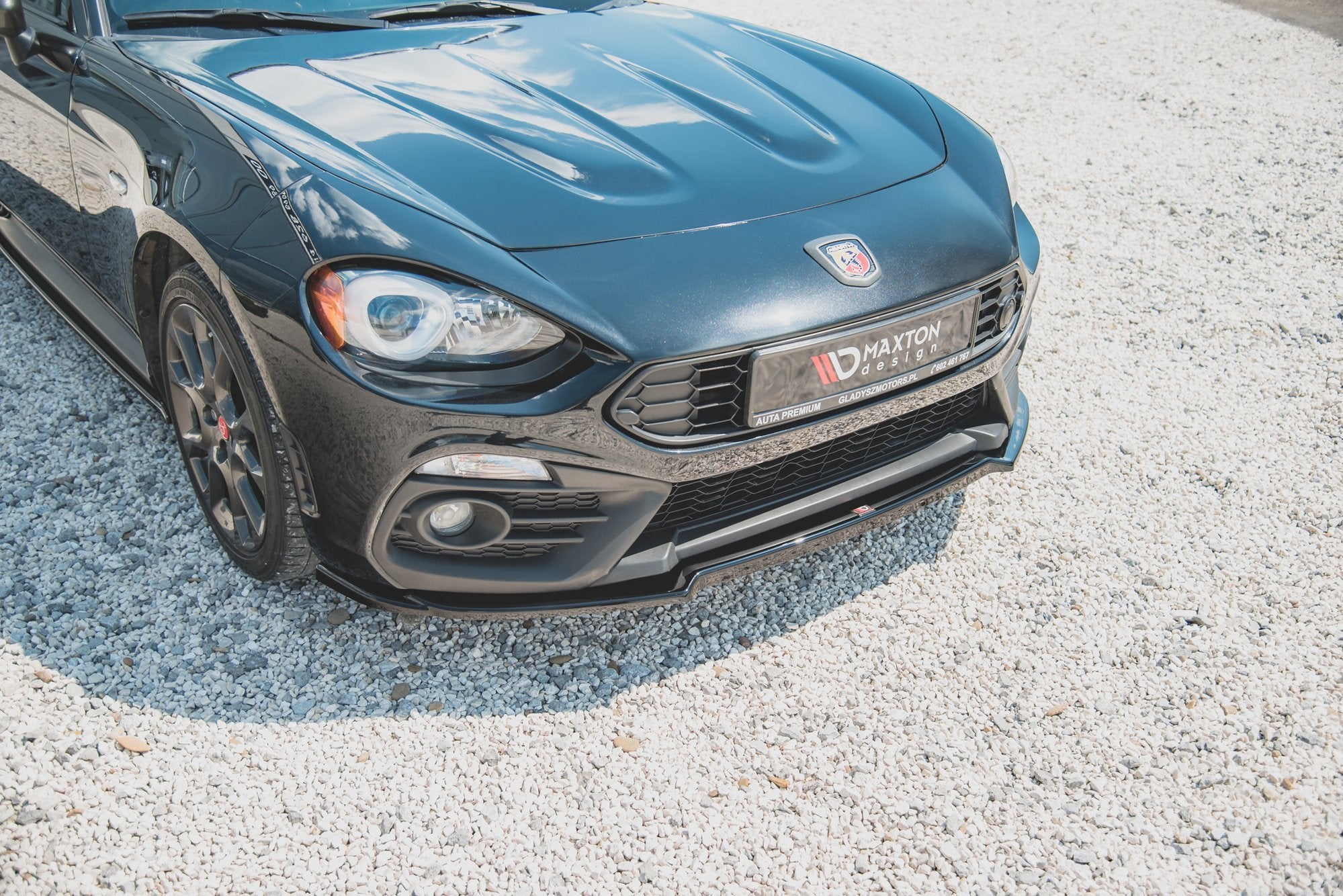 Maxton Design Street+ Spoilerlippe Front Ansatz passend für Abarth 124 Spider schwarz Hochglanz