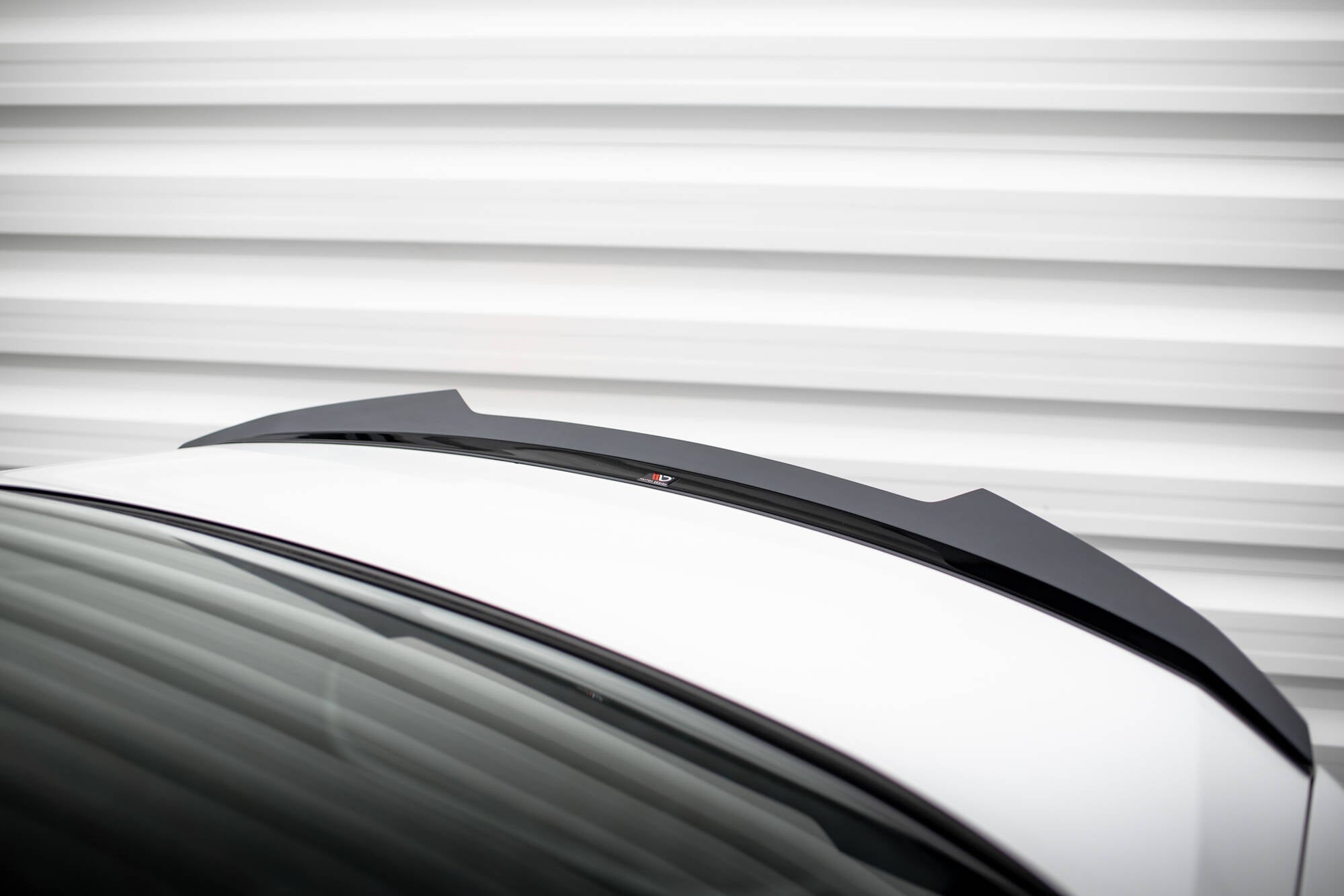 Maxton Design Spoiler CAP passend für Volvo S60 R-Design Mk3 schwarz Hochglanz