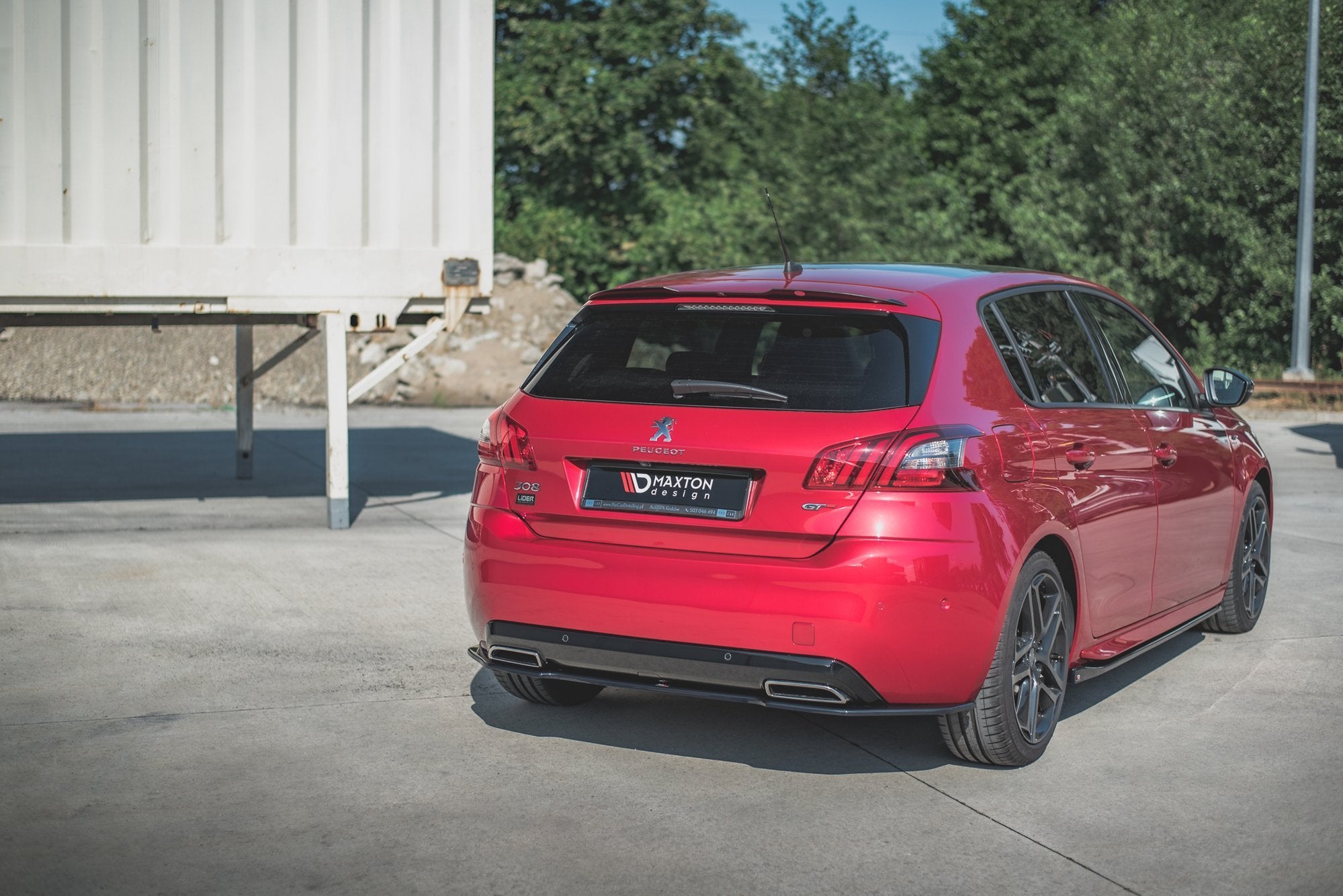 Maxton Design Heckansatz Peugeot 308 GT Mk2 Facelift schwarz Hochglanz für Peugeot 308 Mk2 FL