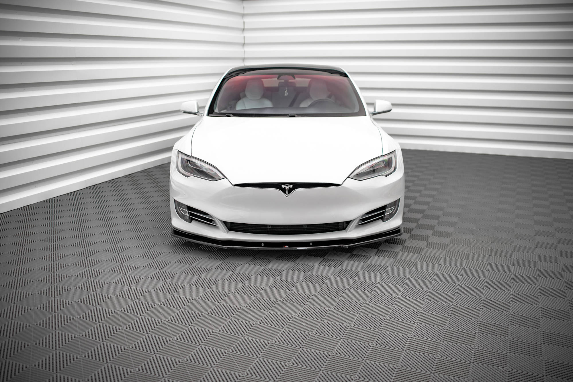 Maxton Design Street+ Spoilerlippe Front Ansatz V.1 passend für Tesla Model S Facelift schwarz Hochglanz