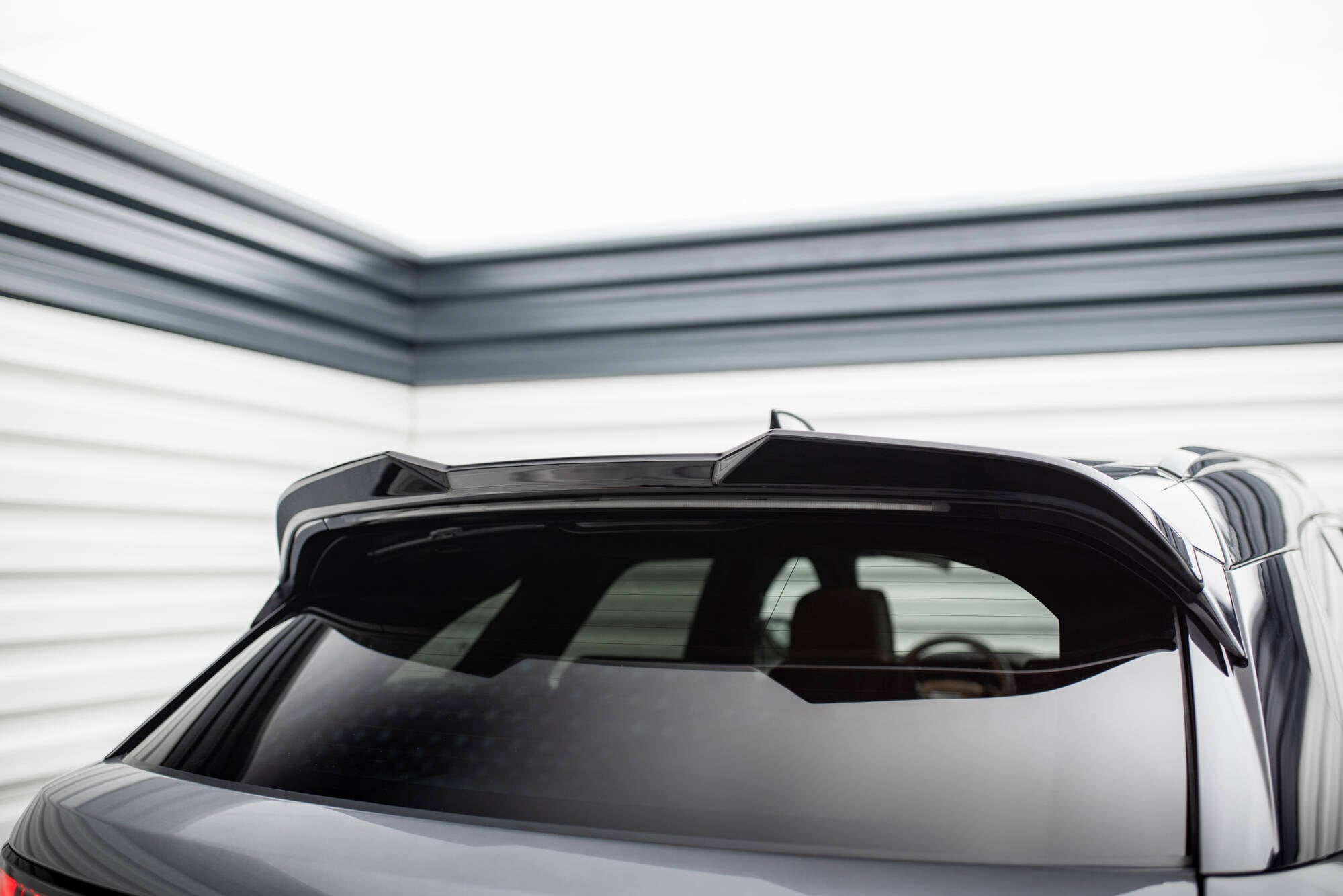 Maxton Design Spoiler CAP 3D passend für Land Rover Range Rover Velar R-Dynamic Mk1 schwarz Hochglanz