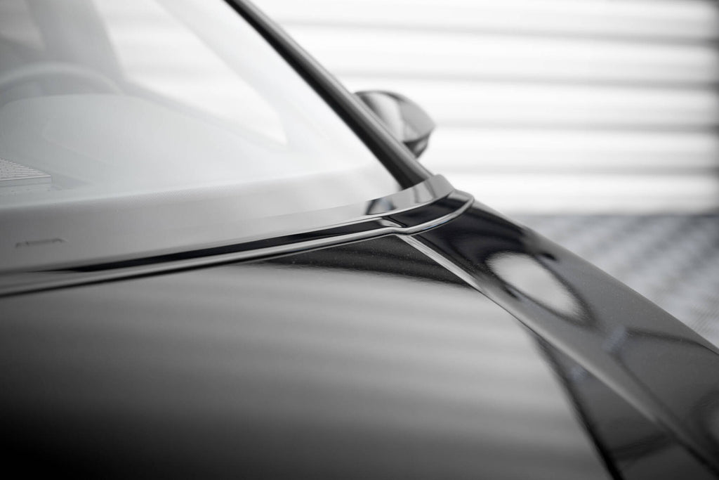 Maxton Design Verlängerung motorhaube VW Golf Mk8 schwarz Hochglanz für Volkswagen Golf Mk8