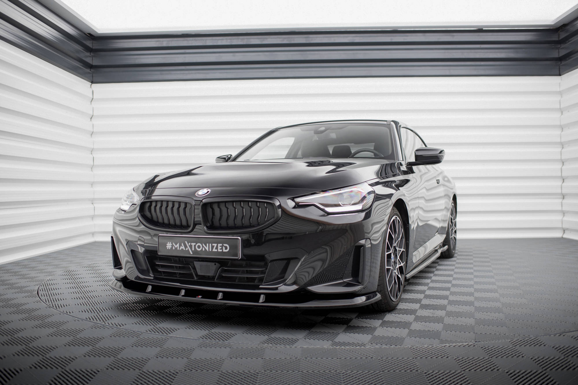 Maxton Design Street+ Spoilerlippe Front Ansatz V.1 passend für BMW 2 Coupe G42 schwarz Hochglanz