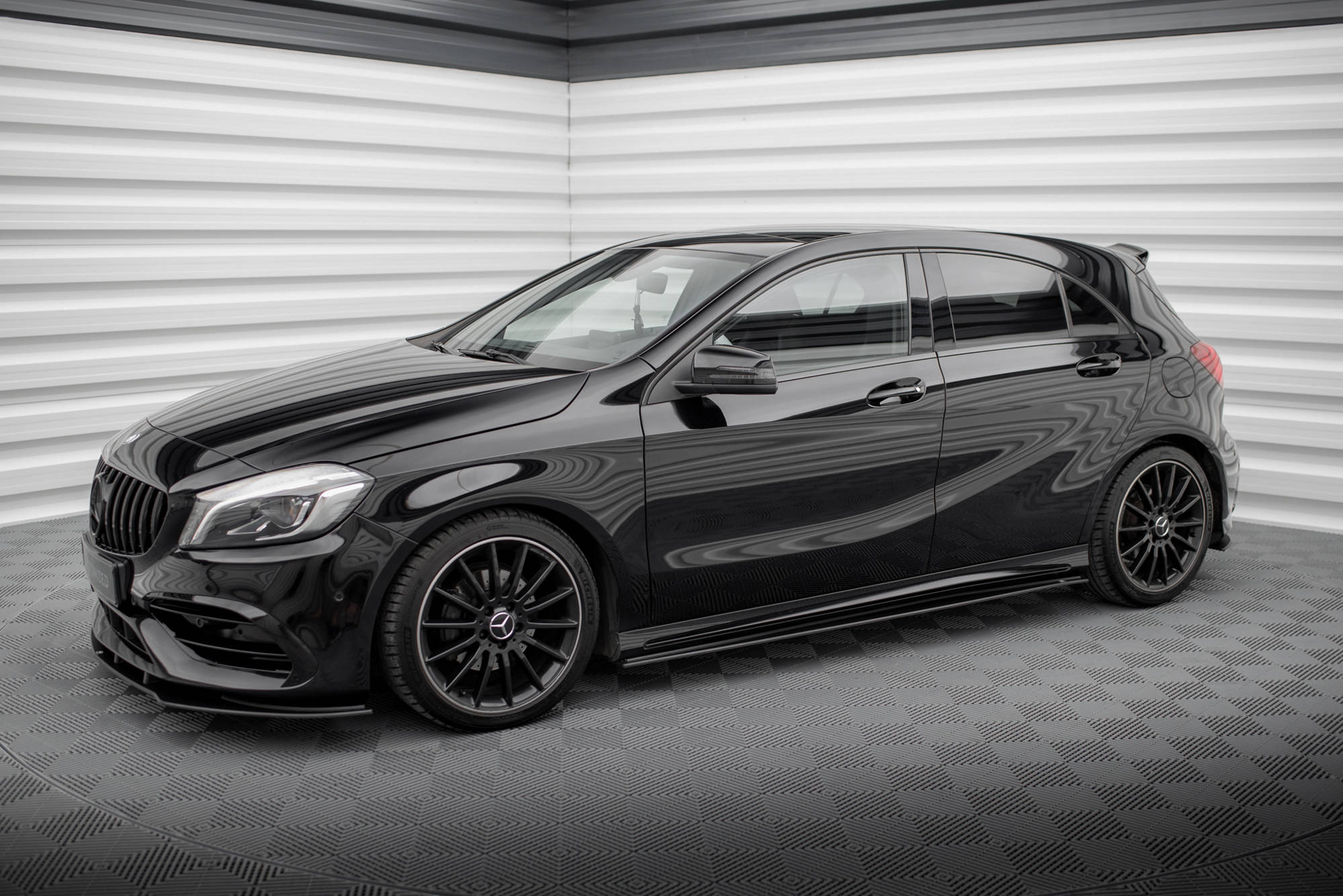 Maxton Design Street Pro Street+ Seitenschweller Leisten passend für Mercedes-Benz A AMG-Line W176 Facelift