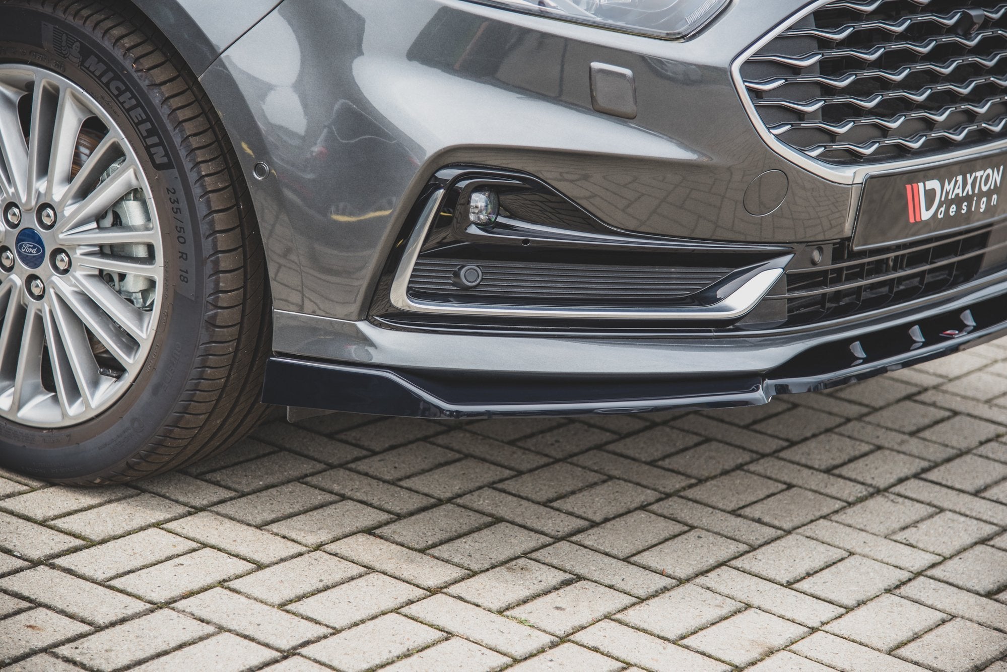 Maxton Design Street+ Spoilerlippe Front Ansatz passend für Ford S-Max Mk2 Facelift schwarz Hochglanz