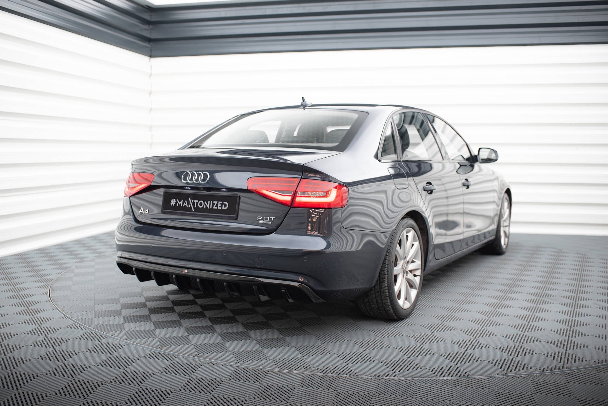 Maxton Design Diffusor Heck Ansatz passend für Audi A4 B8 Facelift (Doppelauspuff li.)