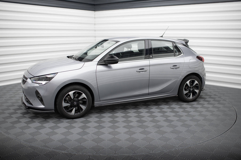 Maxton Design Street+ Seitenschweller Leisten passend für Opel Corsa F ( Mk6) schwarz Hochglanz