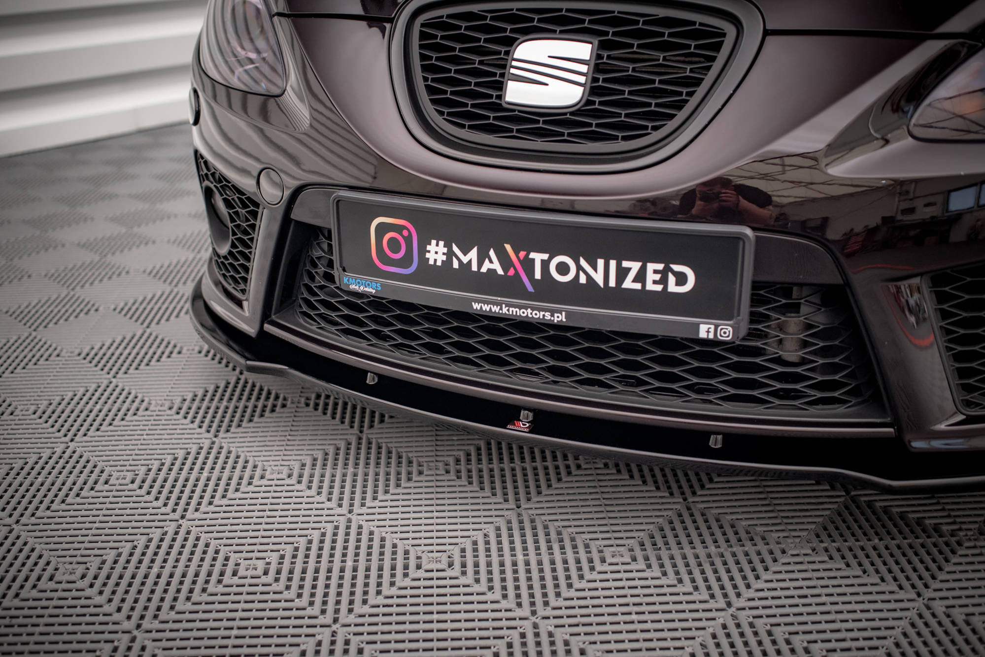 Maxton Design Street+ Spoilerlippe Front Ansatz passend für SEAT LEON MK2 CUPRA FR (vor Facelift) schwarz Hochglanz