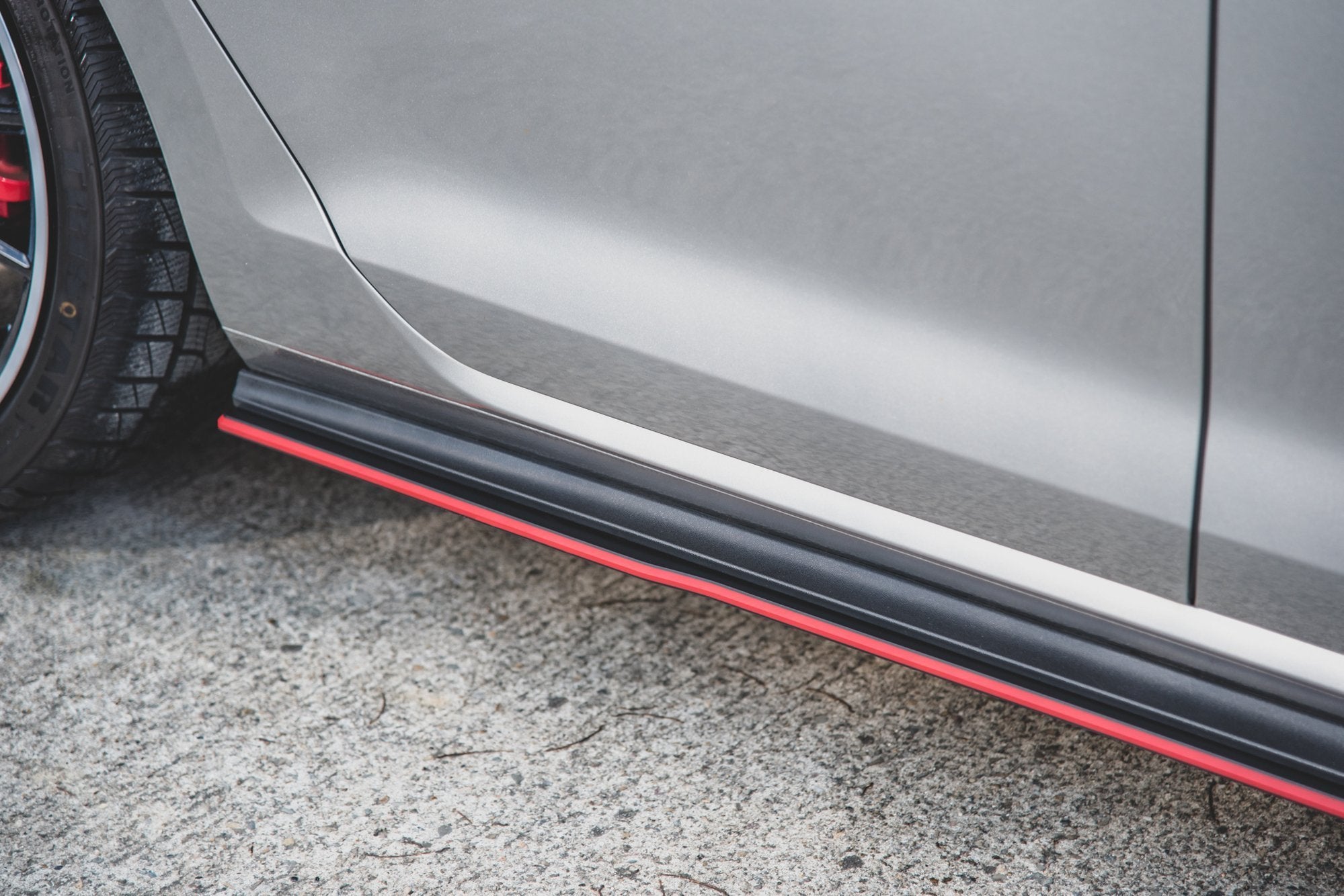 Maxton Design Racing Seitenschweller Ansatz VW Golf 7 GTI für Volkswagen Golf Mk7