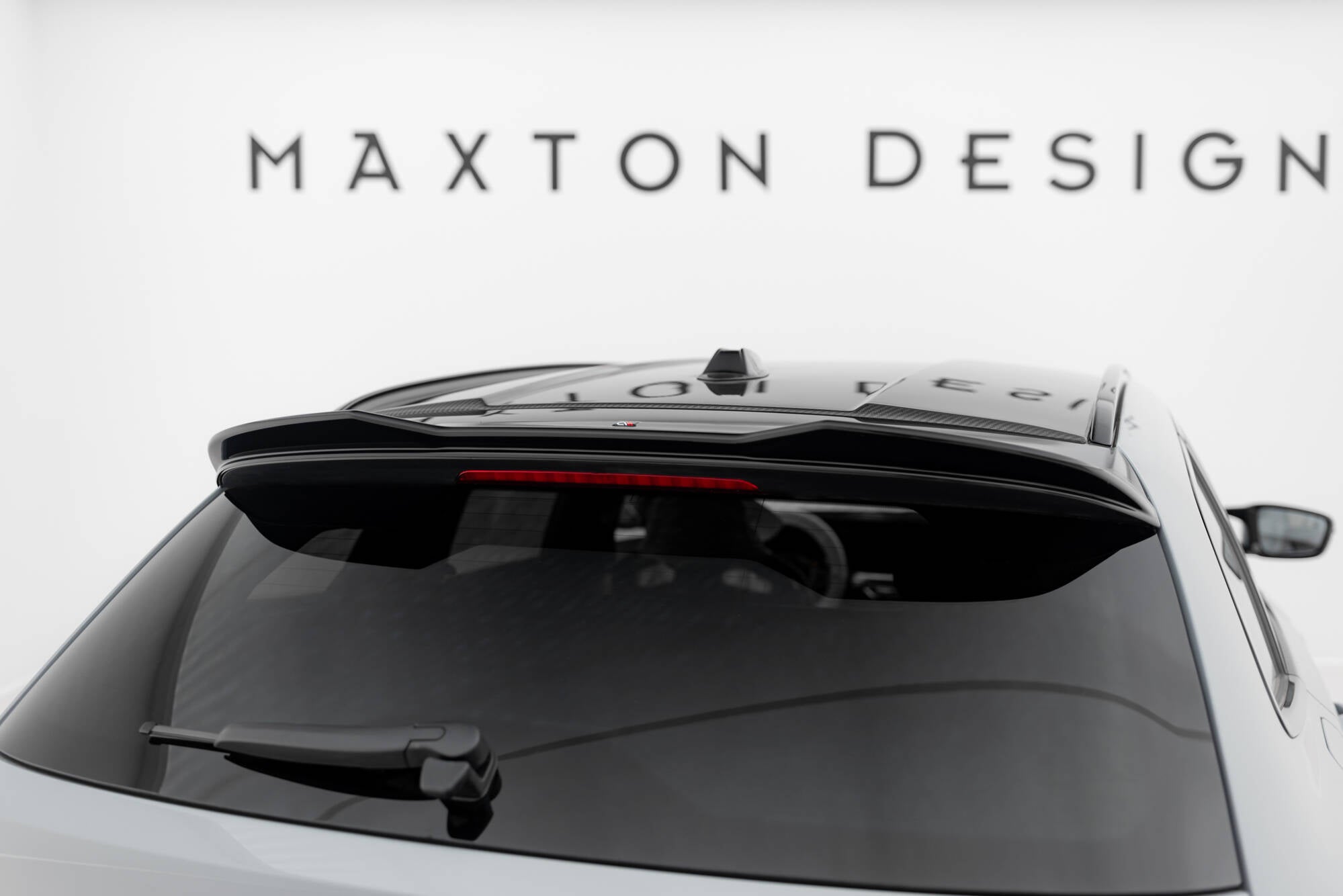 Maxton Design Spoiler CAP 3D passend für BMW 3er Standard / M340 / M-Paket / M3 Touring G21 / G81 schwarz Hochglanz