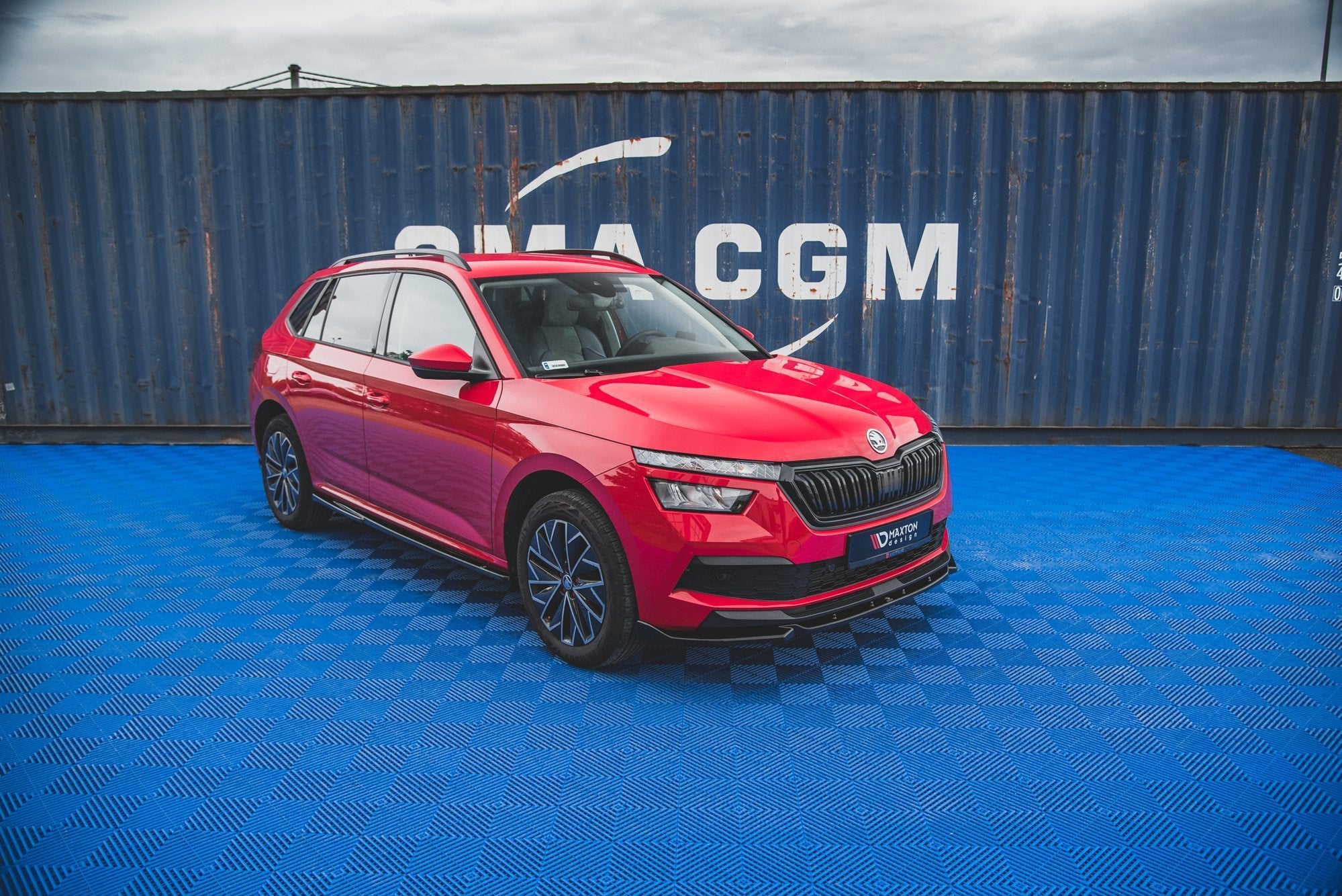 Maxton Design Street+ Spoilerlippe Front Ansatz V.1 passend für Skoda Kamiq Mk1 schwarz Hochglanz