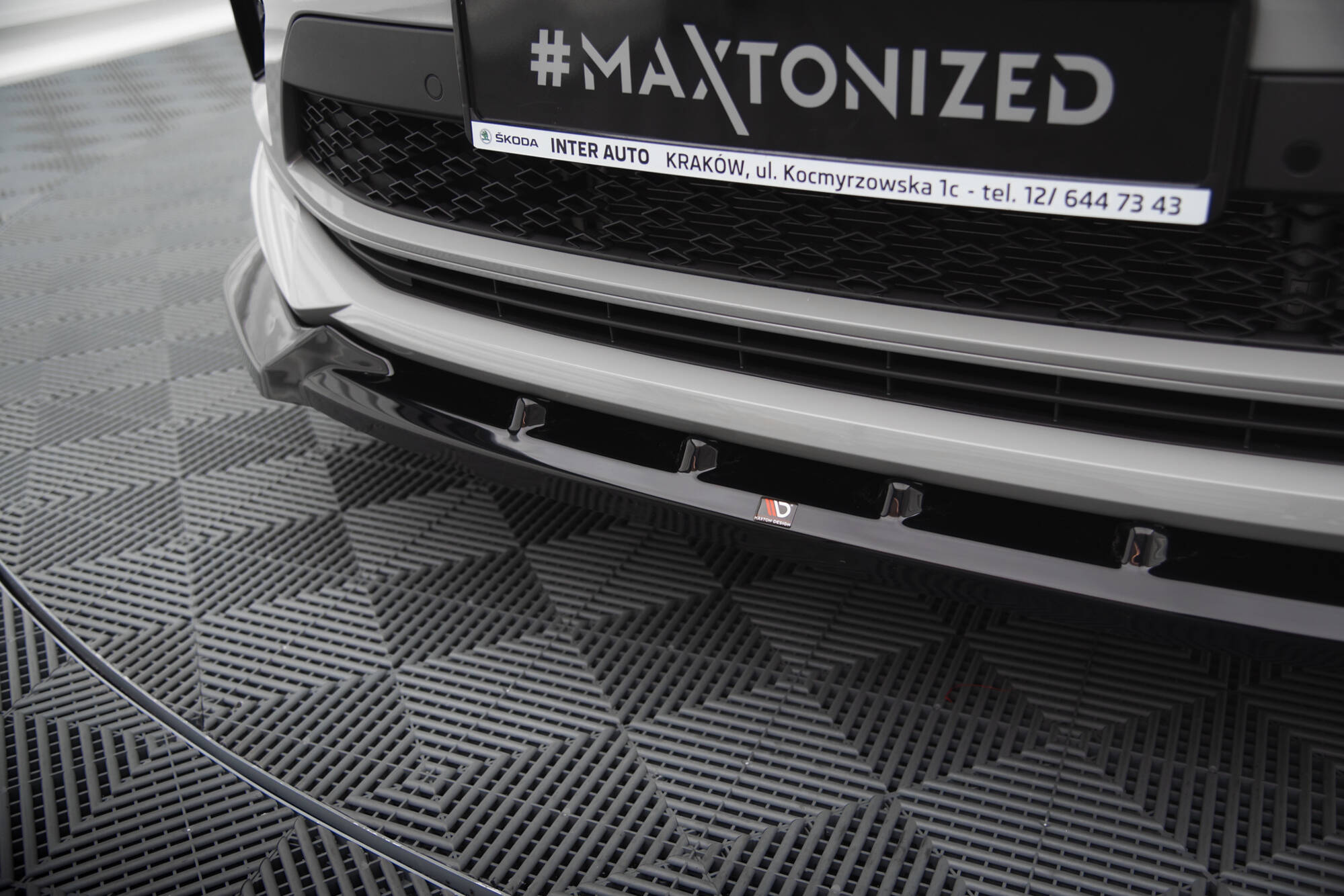 Maxton Design Street+ Spoilerlippe Front Ansatz V.1 passend für Skoda Kodiaq RS Mk1 Facelift schwarz Hochglanz